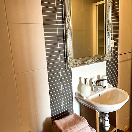 Le Balcon Du Fetre Bed & Breakfast